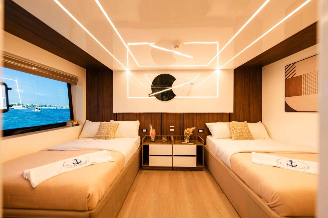 Cabine twin vue mer du Sea Treasure, deux lits séparés